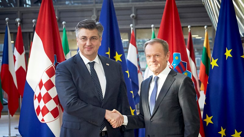 Predsjednik Vlade Andrej Plenković s predsjednikom Europskoga vijeća Donaldom Tuskom